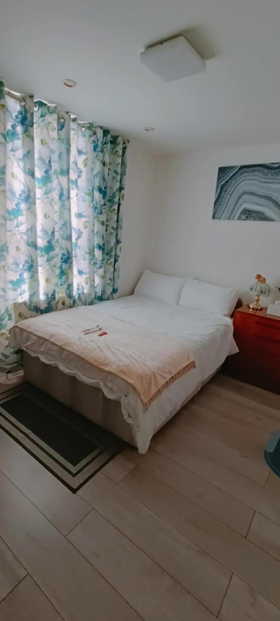 Min Su Rooms Stanwell Exteriér fotografie